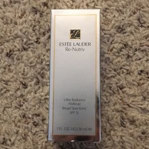 Estée Lauder Re-Nutriv SPF15